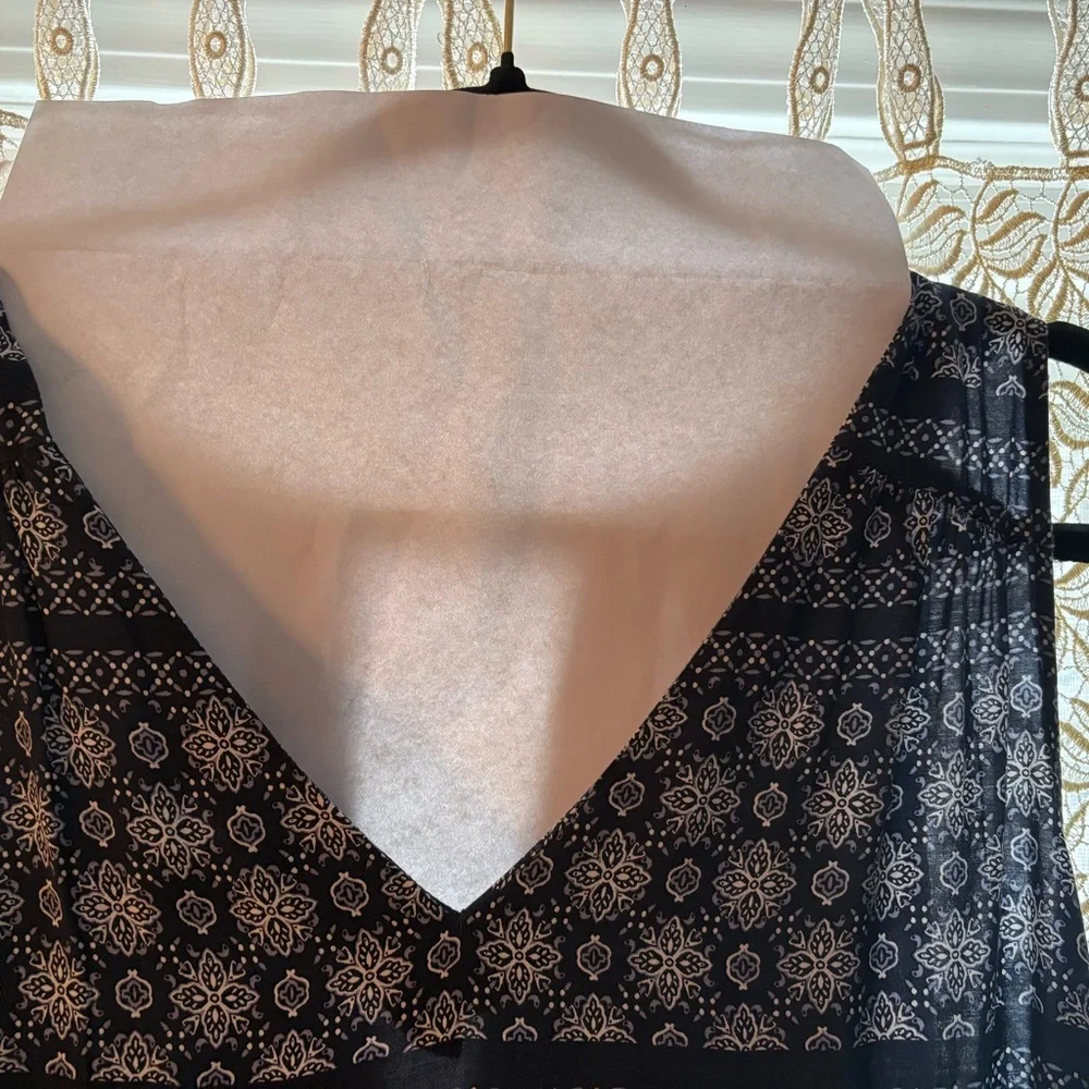 Old Navy Blue and White Sheath Dress - Picture 3 of 8